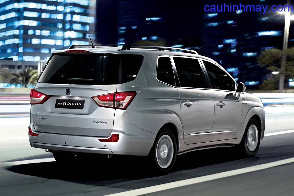 SSANGYONG RODIUS 2.0D 4WD TURISMO 2014 - cauhinhmay.com