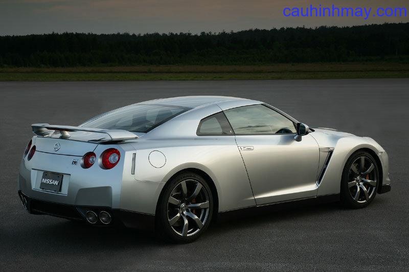 NISSAN GT-R TRACK PACK 2009 - cauhinhmay.com