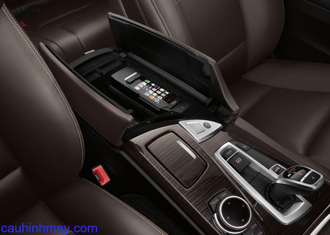 BMW 550I XDRIVE HIGH EXECUTIVE 2013 - cauhinhmay.com