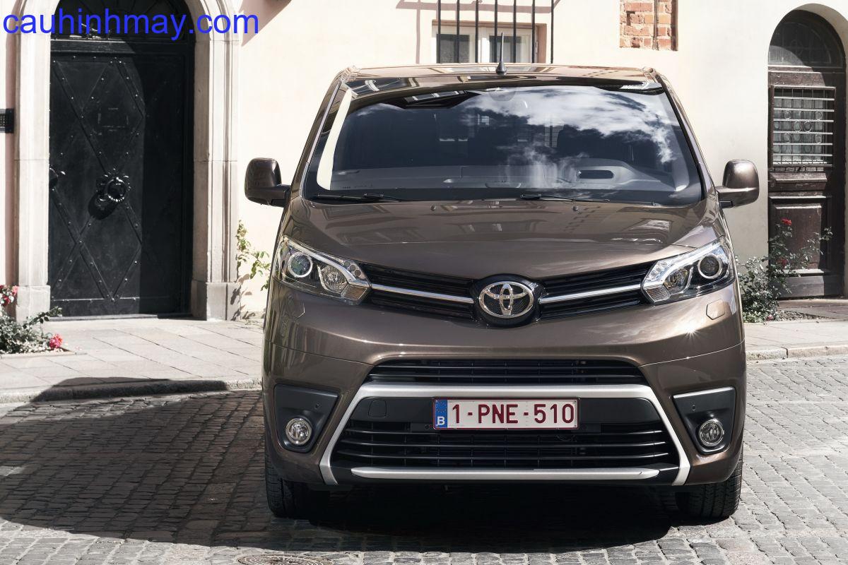 TOYOTA PROACE SHUTTLE COMPACT 1.6 D-4D 95HP COOL COMFORT 2016 - cauhinhmay.com