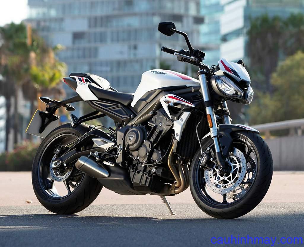 TRIUMPH STREET TRIPLE S / A2