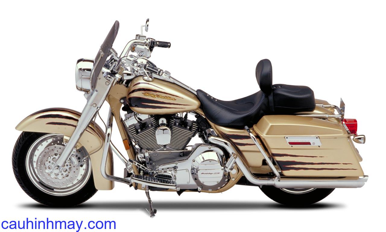 HARLEY DAVIDSON FLHR-SE2 SCREAMING EAGLE ROAD KING CVO