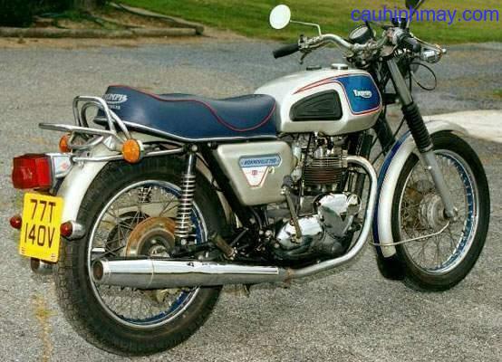 TRIUMPH BONNEVILLE 750 T140V SILVER JUBILEE