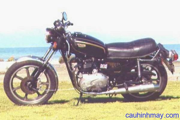 TRIUMPH BONNEVILLE 750 T140D - cauhinhmay.com