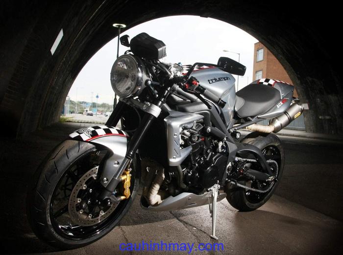 TRIUMPH STREET TRIPLE ACE 675CR