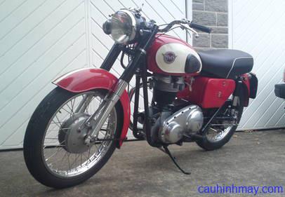MATCHLESS G3