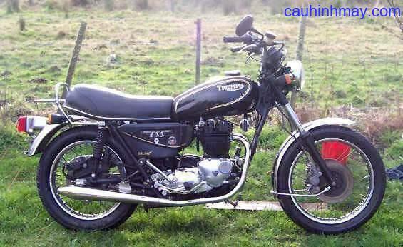 TRIUMPH TSS 750 - cauhinhmay.com