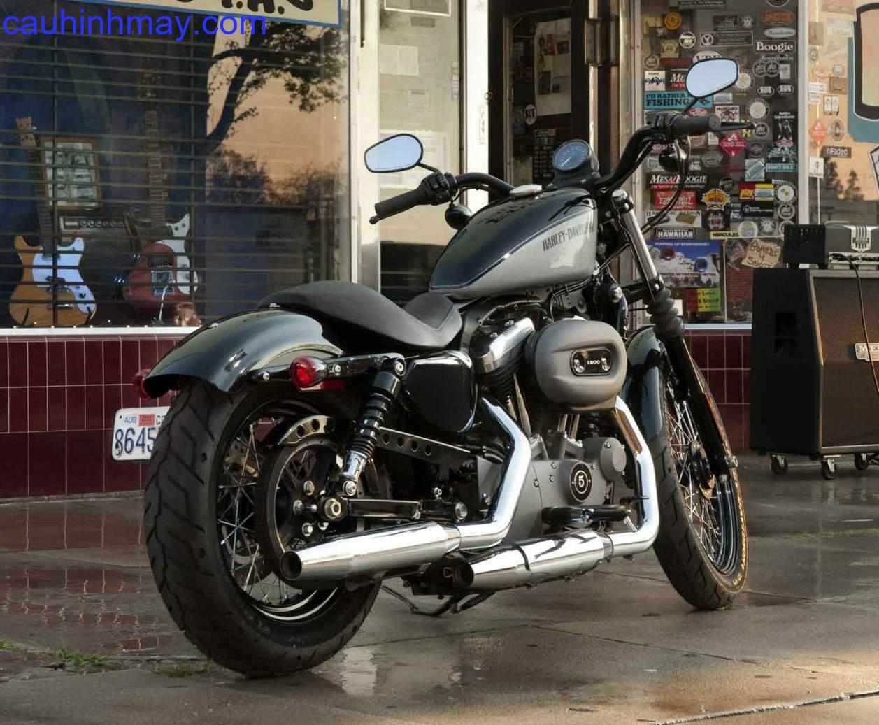 HARLEY DAVIDSON XL 1200N NIGHTSTER